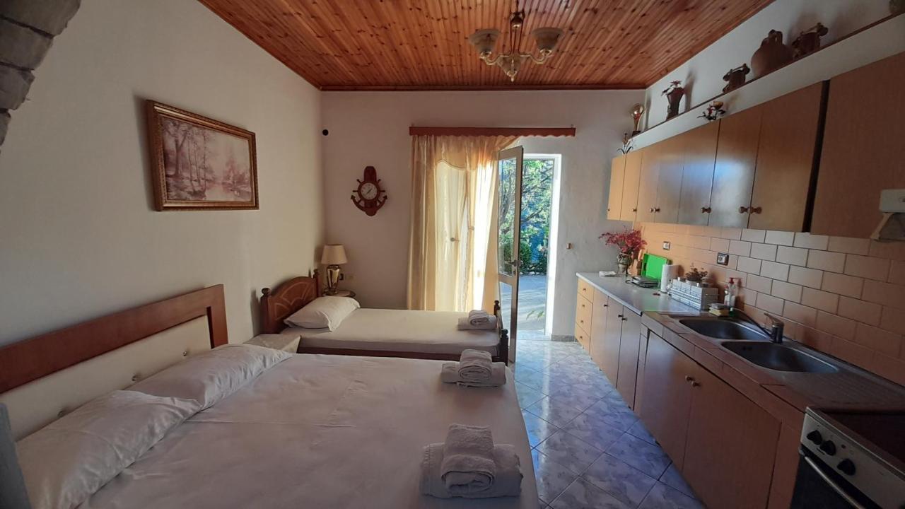 Honey-House “Kastrioti” Apartment Përmet Exterior foto